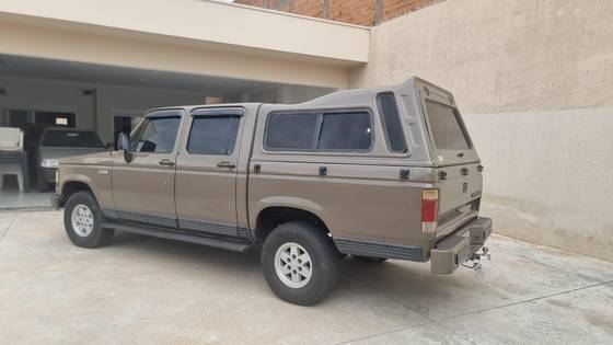 CHEVROLET D20 4.0 CUSTOM DE LUXE CD 8V DIESEL 4P MANUAL